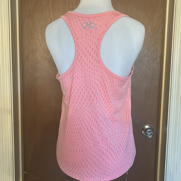 Under Armor workout tank - Picture 4 of 5